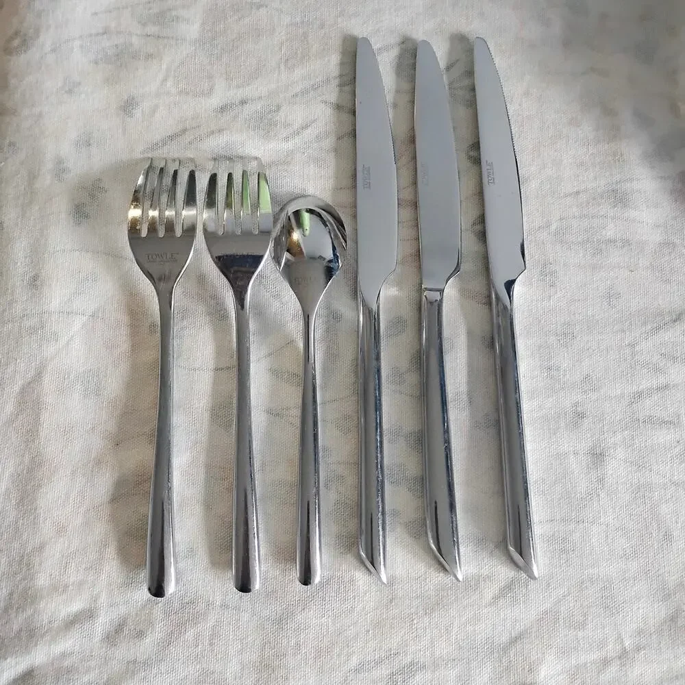 6 Pieces Towle Wave Glossy Stainless 2 Salad Forks 1 Teaspoon 3 Dinner Knives